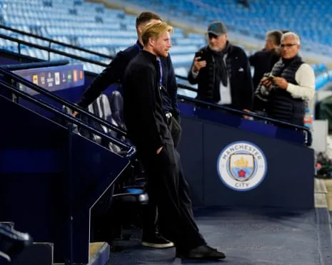 Napoli's Coach Views UEFA Fixture as Pupils vs Masters Versus Manchester City