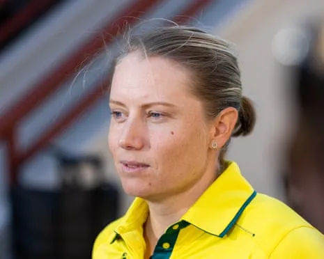The Australian Women's Cricket Team Experiences Unprecedented 102-Run Loss to Indian Side